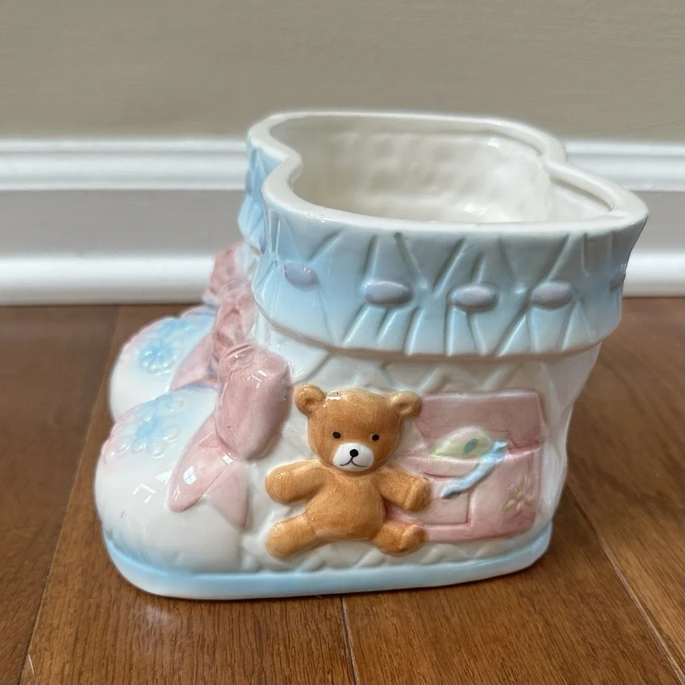 Vintage Ceramic Planter Vase White Pink Baby Shoes Booties Bear‎ Baby Shower 4